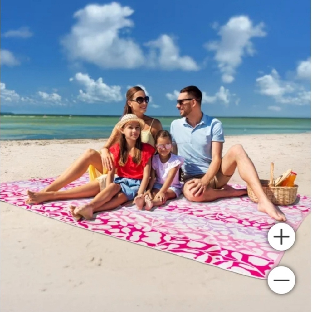 Huge Vibrant Pink and White Beach Medallion Design Towel for Two (6ft X 7ft) - Picture 6 of 9